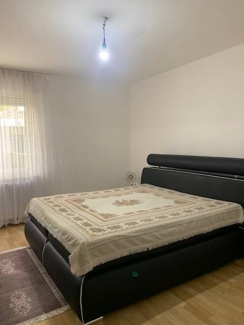Erdgeschosswohnung in der Wiesenstr. 11 zu vermieten !, 47169 Duisburg (Aldenrade Fahrn Marxloh Röttgersbach Wehofen)