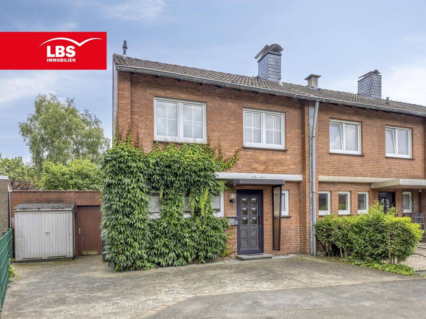 Attraktives Reihenendhaus mit 4 Zimmer, Garten & Wintergarten und Garage., 47495 Rheinberg