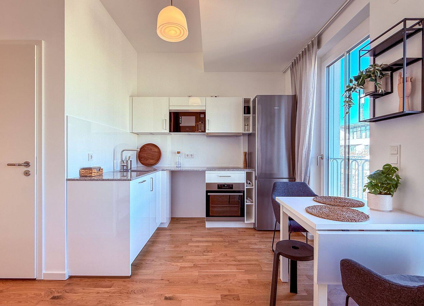 Gemütliche Wohnung in Charlottenburg – zentrale Lage in Charlottenburg, 10589 Berlin (Charlottenburg-Wilmersdorf Charlottenburg Kolonie Gerickes Hof)