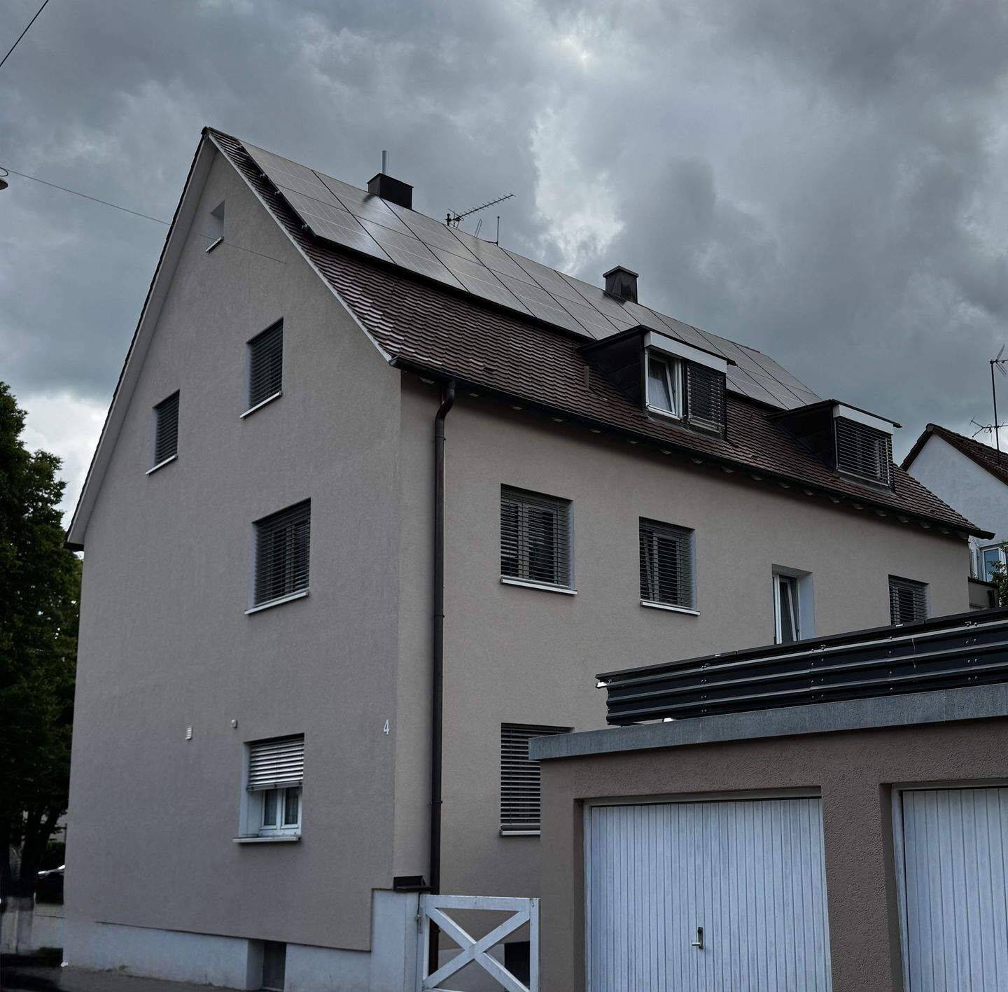 Eigentumswohnung in zentraler Lage von Fellbach – sanierungsbedürftig, 70736 Fellbach