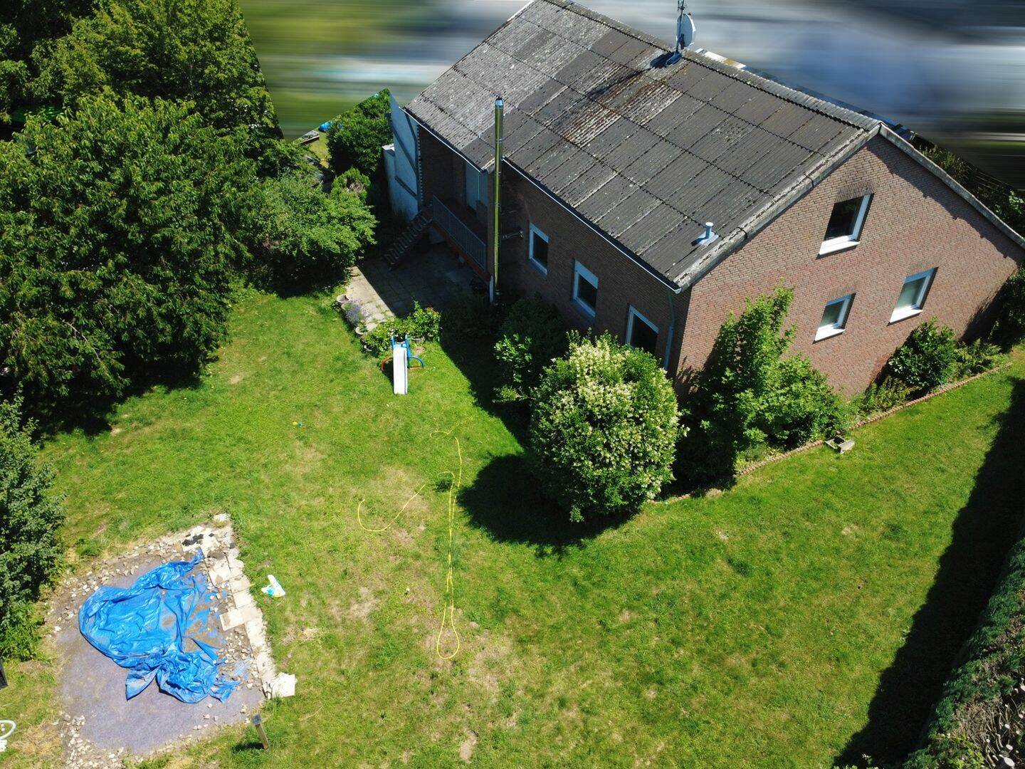 Charmantes Einfamilienhaus mit Traumgarten & Einliegerwohnung in Wachtberg-Werthhoven, 53343 Wachtberg