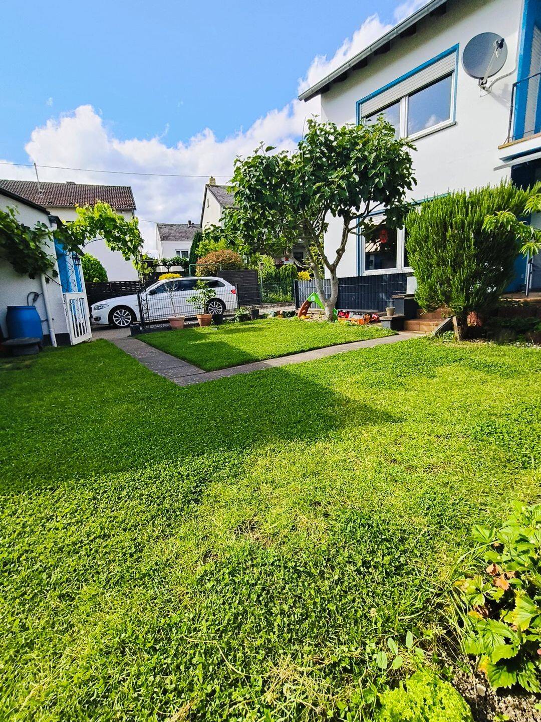 Modernisiertes Einfamilienhaus mit Einliegerwohnung und PV-Anlage | 210 m² | 2 Garagen | provisionsfre, 56637 Plaidt