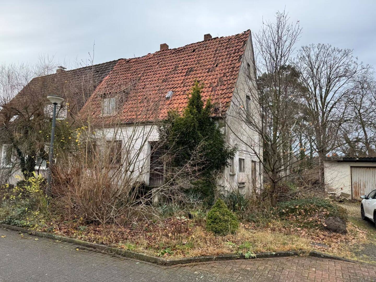 Großes Baugrundstück mit Abrissbestand in Lotte-Wersen nahe Osnabrück/Eversburg – ca. 1.614 m² mit Entwicklungspotenzial, 49504 Lotte