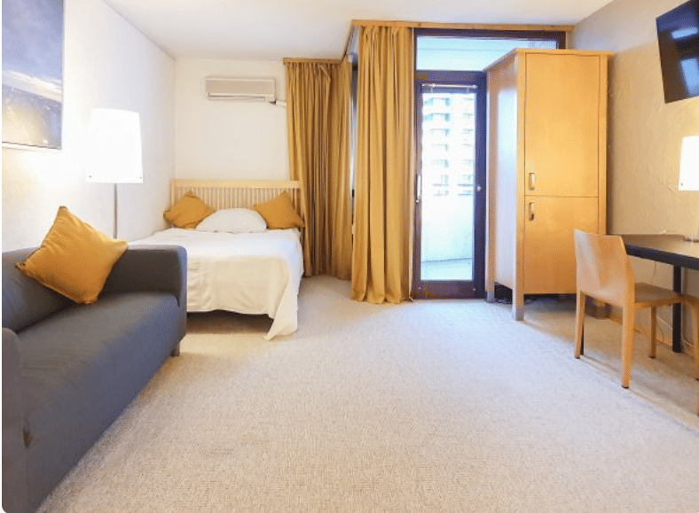 Möbliertes 1-Zimmer-Apartment in Berlin Charlottenburg – direkt an der Deutschen Oper, 10627 Berlin (Charlottenburg-Wilmersdorf Charlottenburg)
