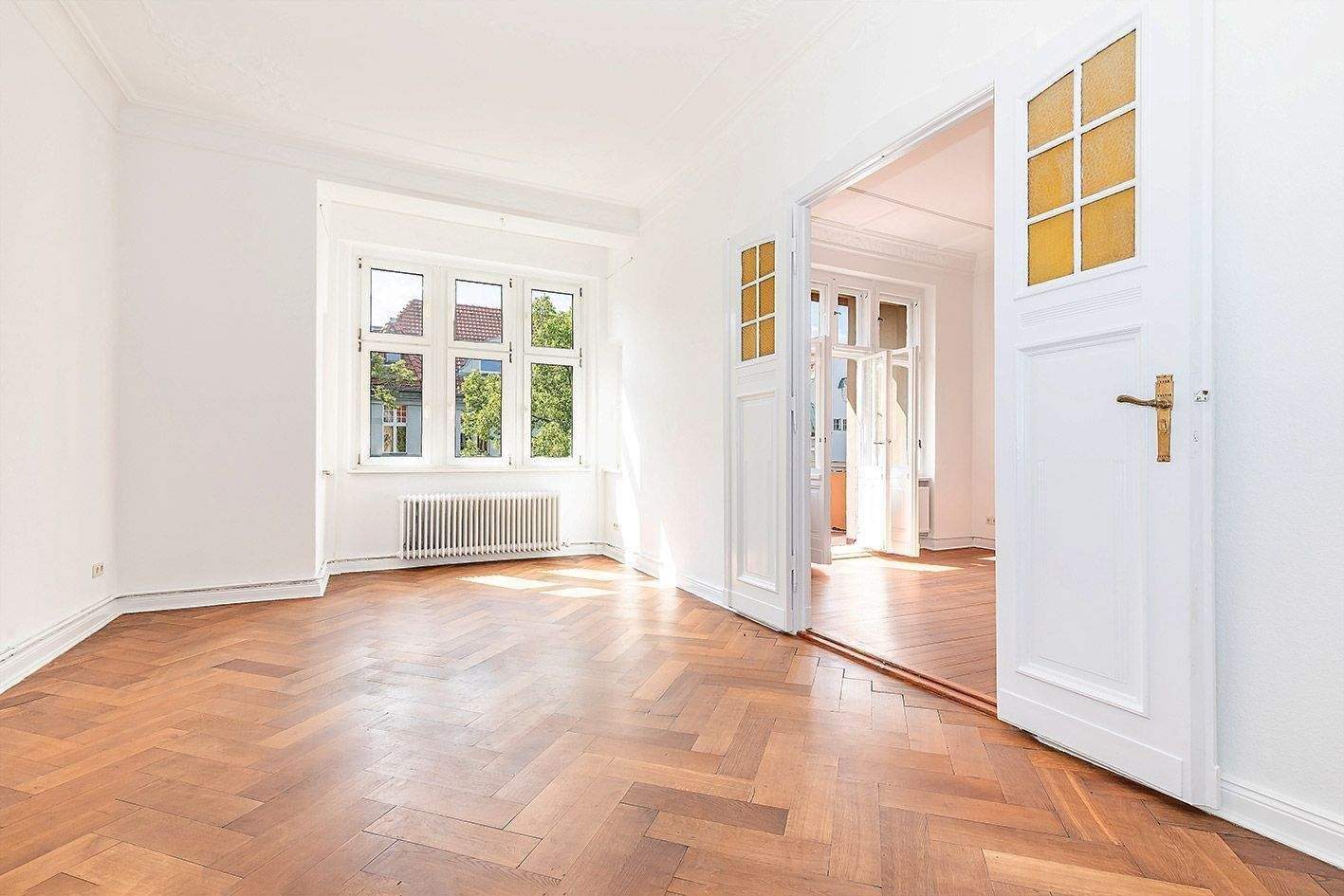 Zauberhafter Altbauklassiker mit Sonnen-Balkon in Friedenauer Toplage, sofort bezugsfrei!, 12159 Berlin (Tempelhof-Schöneberg Friedenau Schöneberg)