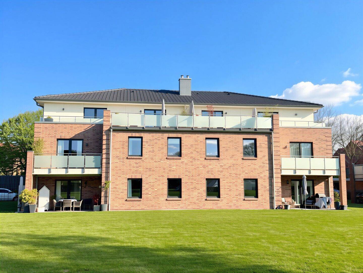Sonnige 3 Zi.-Whg. inkl. EBK, Duschbad & Balkon in ruhiger Lage., 22949 Ammersbek
