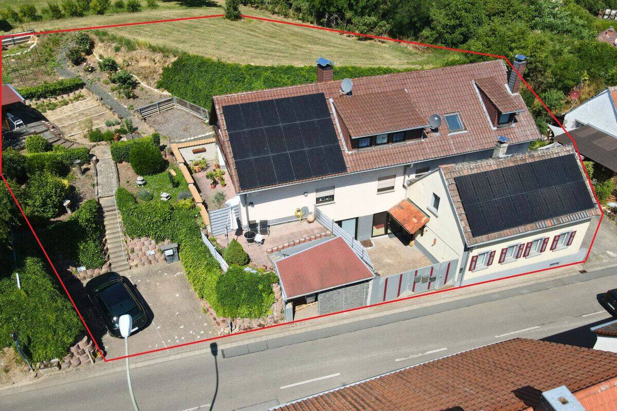 *Attraktive Immobilieninvestition: Mehrfamilienhaus mit 5,1% Rendite*, 67229 Großkarlbach