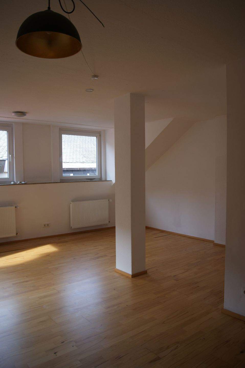 Solide Altstadtwohnung in Amberg, ca. 75 m2 2 ZKB, frei ab 01.04.2026, 92224 Amberg