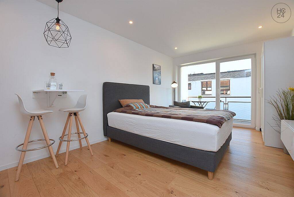 Modern möblierte Wohnung in Stuttgart Feuerbach, 70469 Stuttgart (Feuerbach Zuffenhausen)