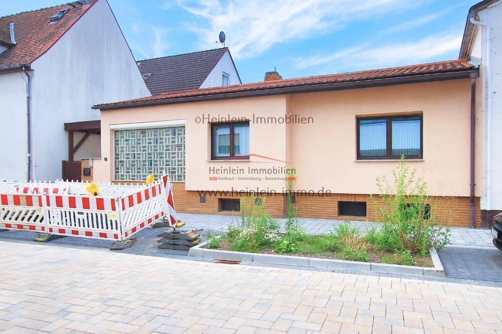 EFH – Solarthermie 3 ZKBB- G-WC – kl.Garten – Wintergarten – unterkellert – Pfützenstr. Griesheim, 64347 Griesheim