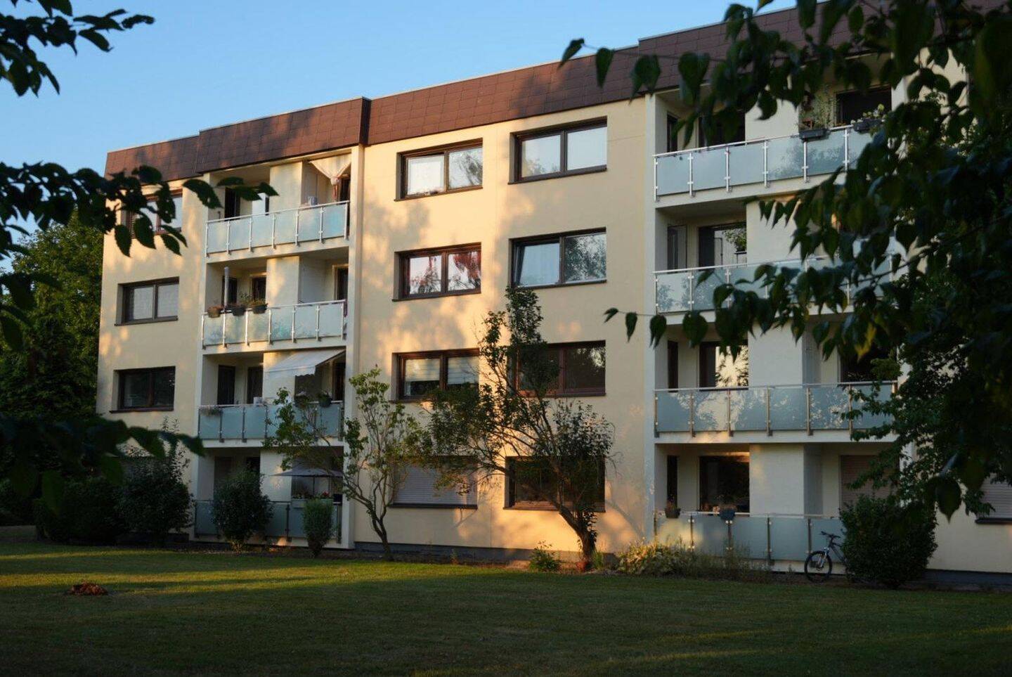 Wohnen im Grünen – Ihr Zuhause mit Balkon und 3 Zimmern