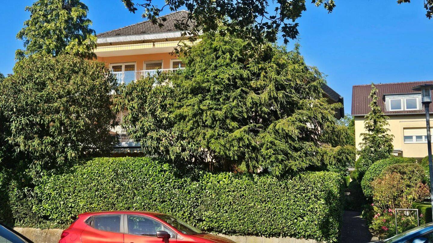 Bad Honnef Zentrum Grünlage: Helle, ruhige und großzügige 4-Zimmerwohnung von privat, 53604 Bad Honnef