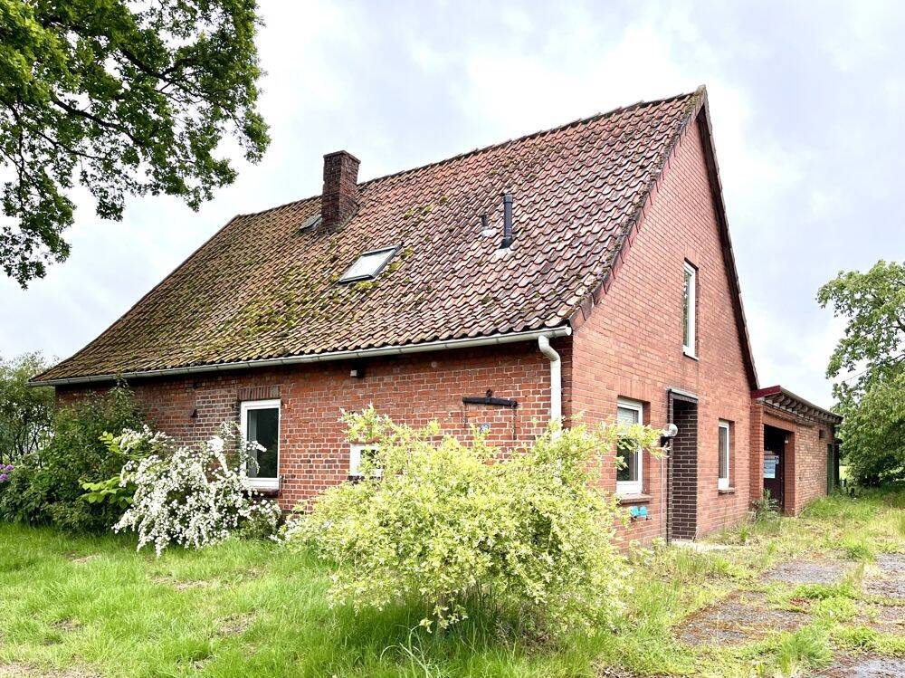 Schwaförden: Einfamilienhaus in Alleinlage mit Selbstverwirklichungs-Potential, 27252 Schwaförden