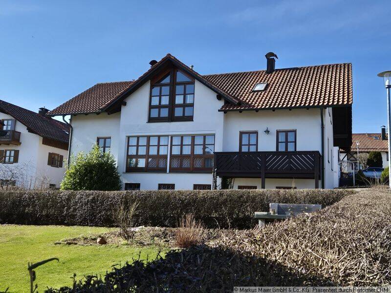Charmantes Einfamilienhaus mit Einliegerwohnung, Garage und großzügigem Grundstück, 84427 Sankt Wolfgang
