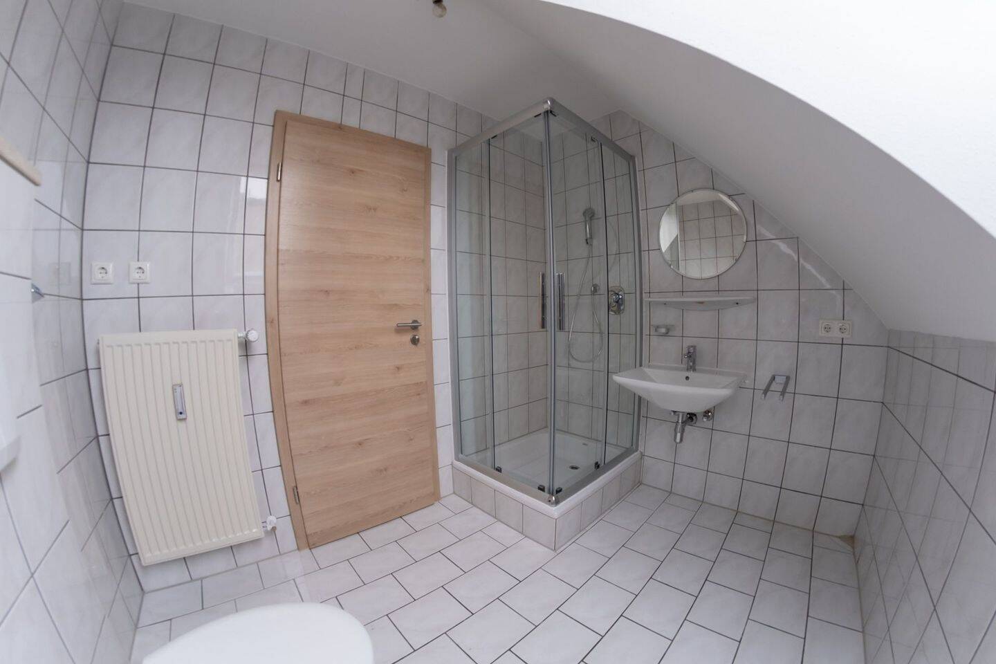 Sehr gepflegte Zwei-Zimmer-Wohnung in Mauern, 85419 Mauern