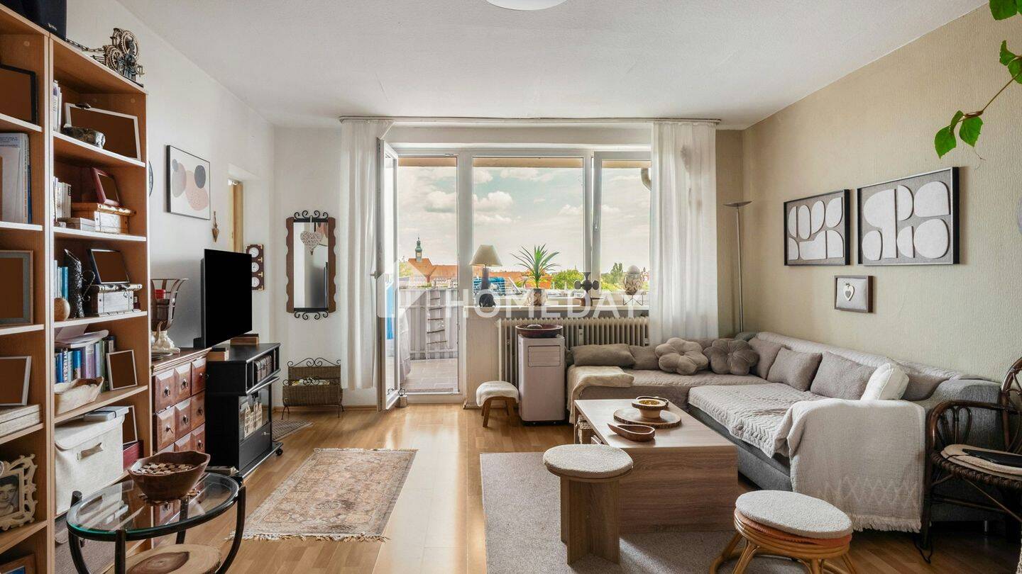 Langzeit Vermietete 3-Zimmer-Wohnung in Berlin-Mariendorf mit Südbalkon, solider Bausubstanz, 12105 Berlin (Tempelhof-Schöneberg Mariendorf Schöneberg Tempelhof)