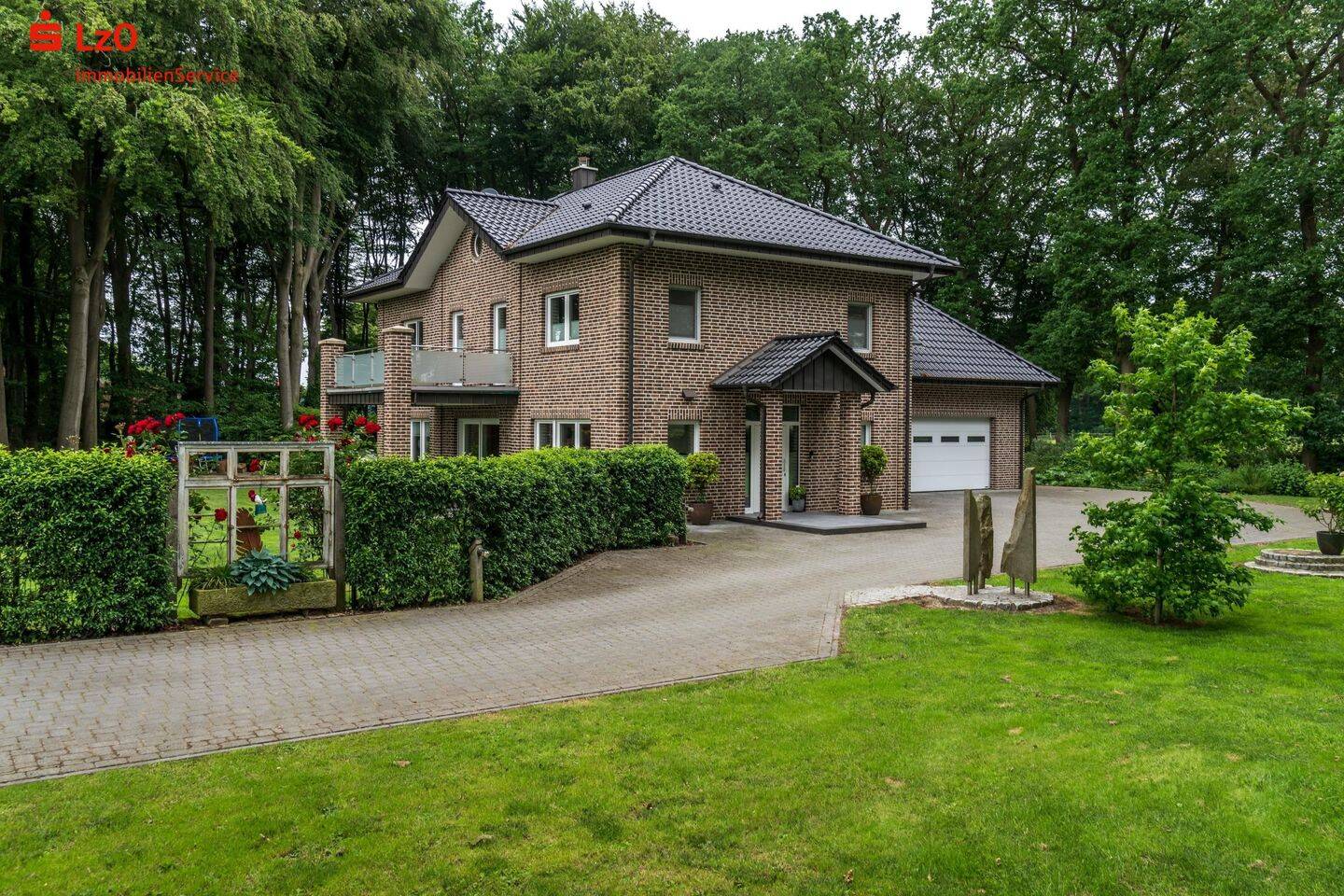 Modernes Traumhaus mit Smart Home Komfort und großzügigem Nebengebäude in Emstek/Garthe, 49685 Emstek