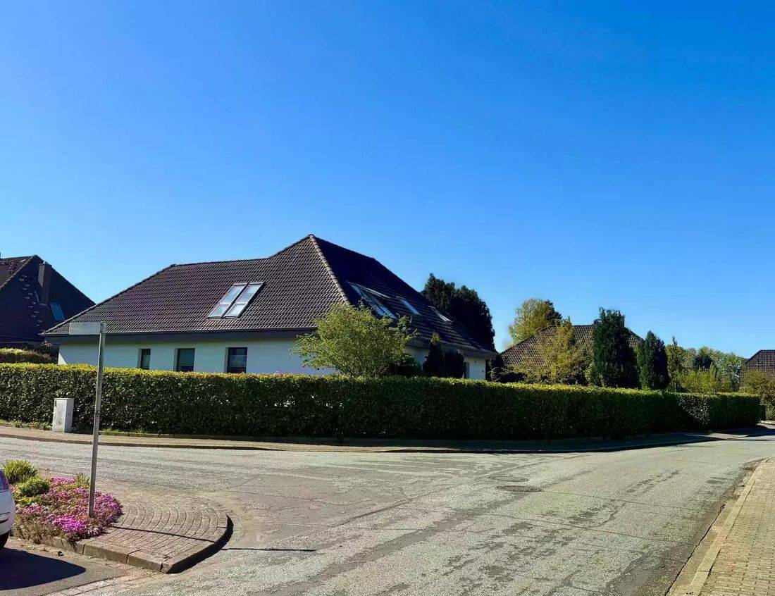 Familienparadies mit großem Grundstück und zahlreichen Highlights!, 25712 Buchholz