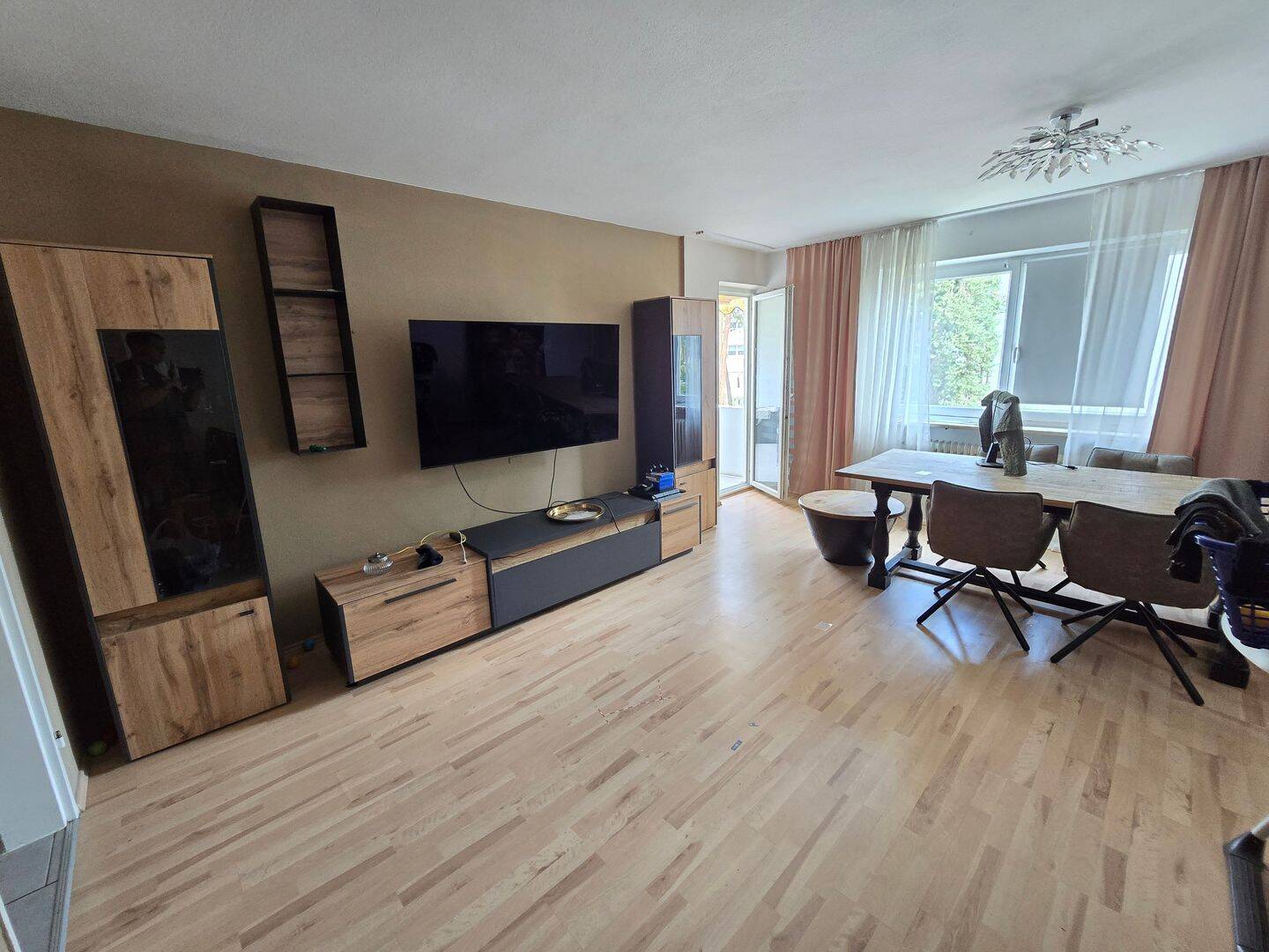 4-Zimmer-Wohnung mit Loggia, Einbauküche und Tageslichtbad in grüner Lage, 90552 Röthenbach a.d. Pegnitz