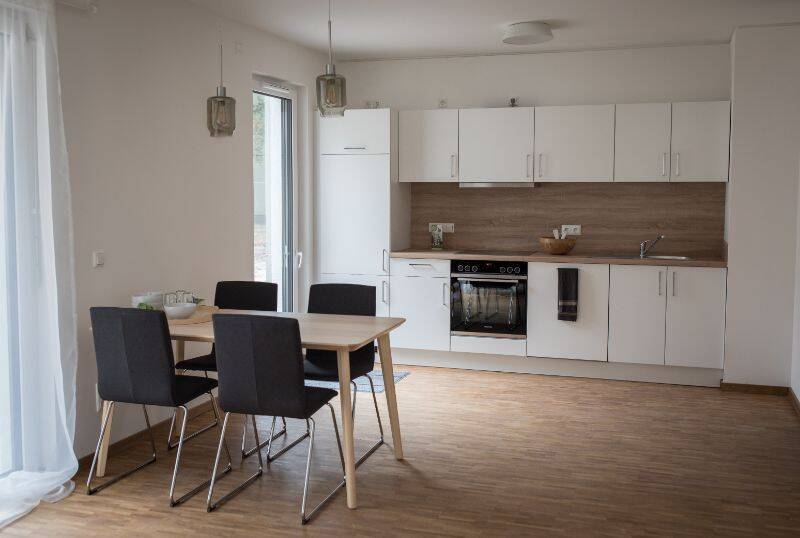 Helle 2-Zimmer-Wohnung mit Terrasse und EBK, 91052 Erlangen (Anger Erlangen-Ost Erlangen-Süd Innenstadt)