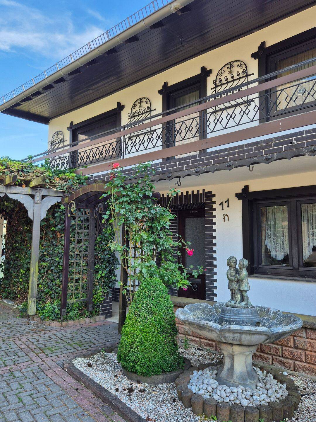 Charmantes Wohnhaus mit Werkstatt und Scheune sowie Lagerräume im Zentrum von Bubach, Hunsrück, 56288 Bubach