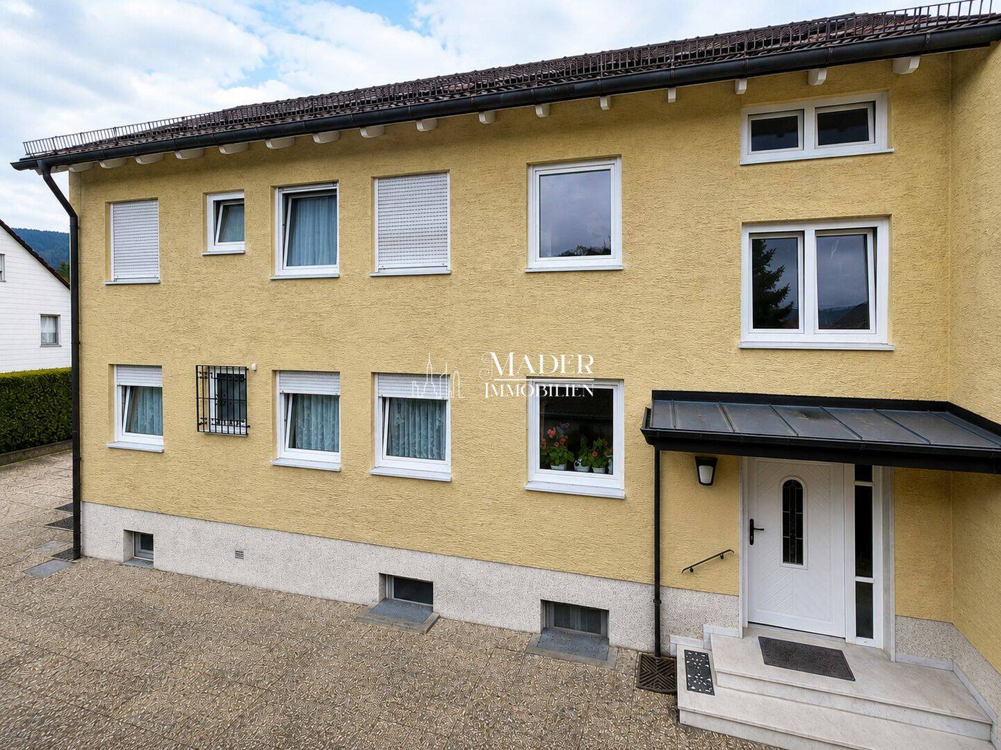 Einzigartiges Mehrfamilienhaus in bester Lage, 85716 Unterschleißheim
