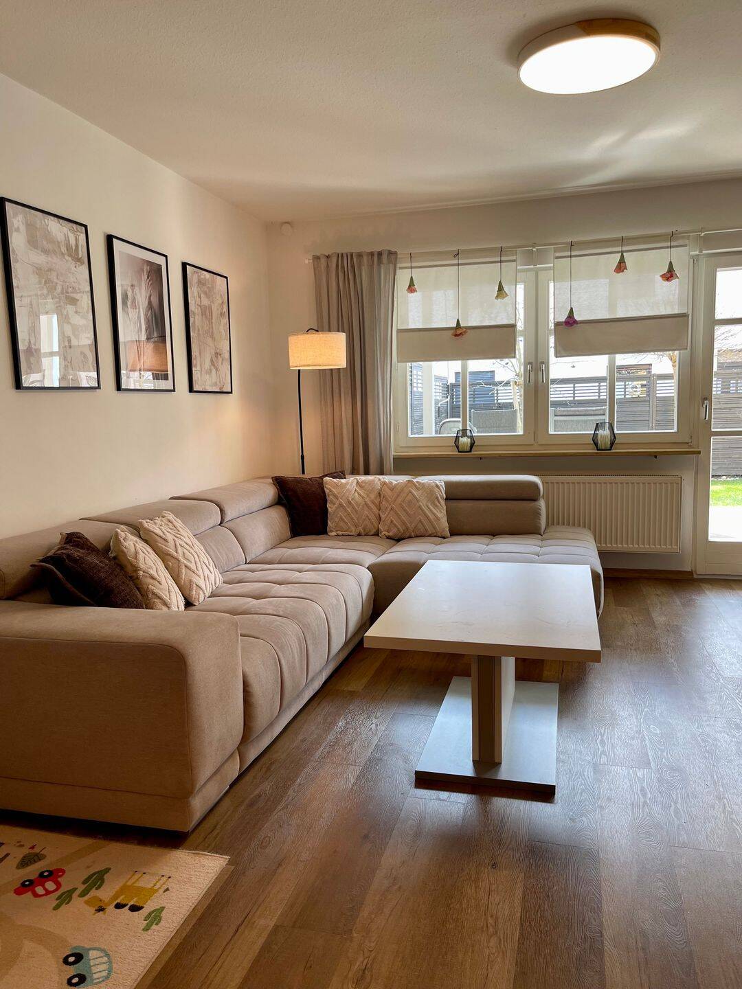 🏡 Traumhafte 4-Zimmer-Erdgeschosswohnung mit 2 Terrassen, Keller, Garage & Stellplatz – ruhig & naturnah bei Nürnberg, 91187 Röttenbach