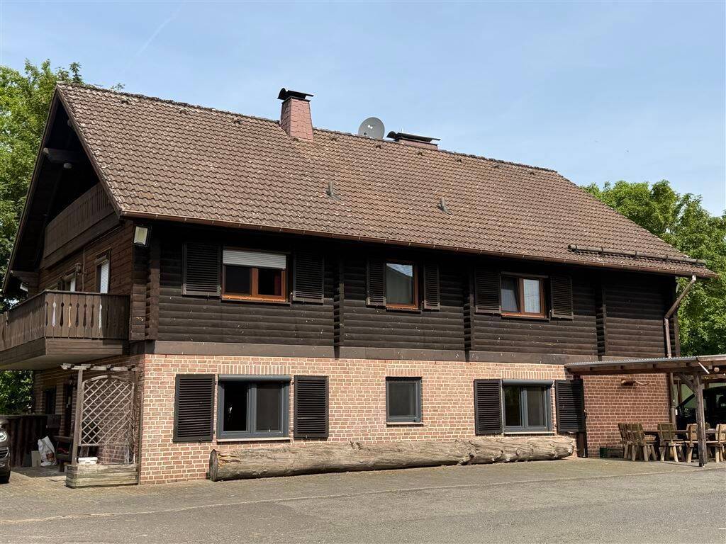 Anwesen für Privat oder Tiere/Pferde! Ein Traum……im Westerwald, Nähe Bad Marienberg, 56470 Bad Marienberg (Westerwald)