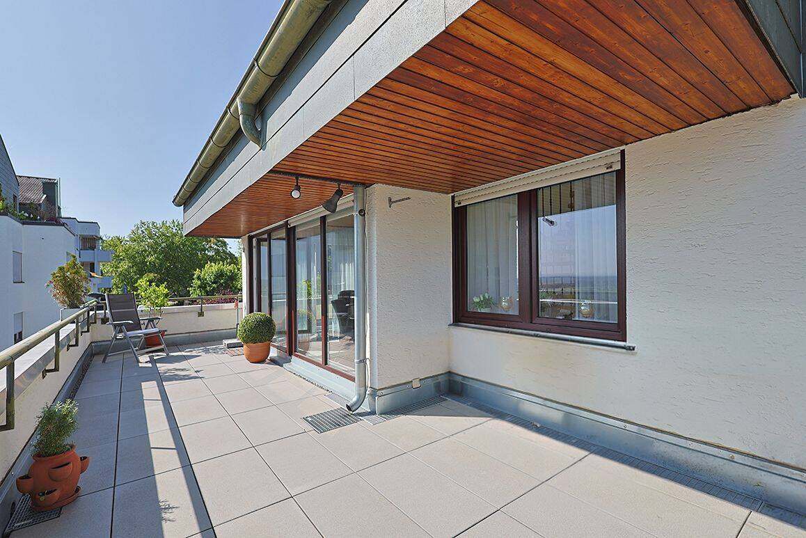 Lichtdurchflutete Penthouse-Maisonette mit beeindruckender Dachterrasse, 70771 Leinfelden-Echterdingen