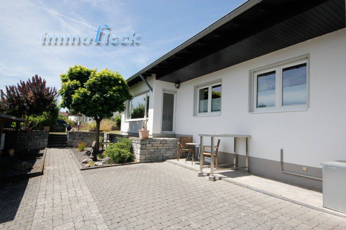 Freistehendes Einfamilienhaus auf 917,00 m² sonnigem Areal!!!!, 66265 Heusweiler