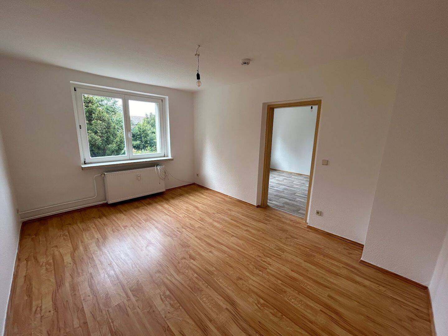 Platz für die ganze Familie! Helle 4-Zimmer-Wohnung in ruhiger Lage!, 6466 Seeland