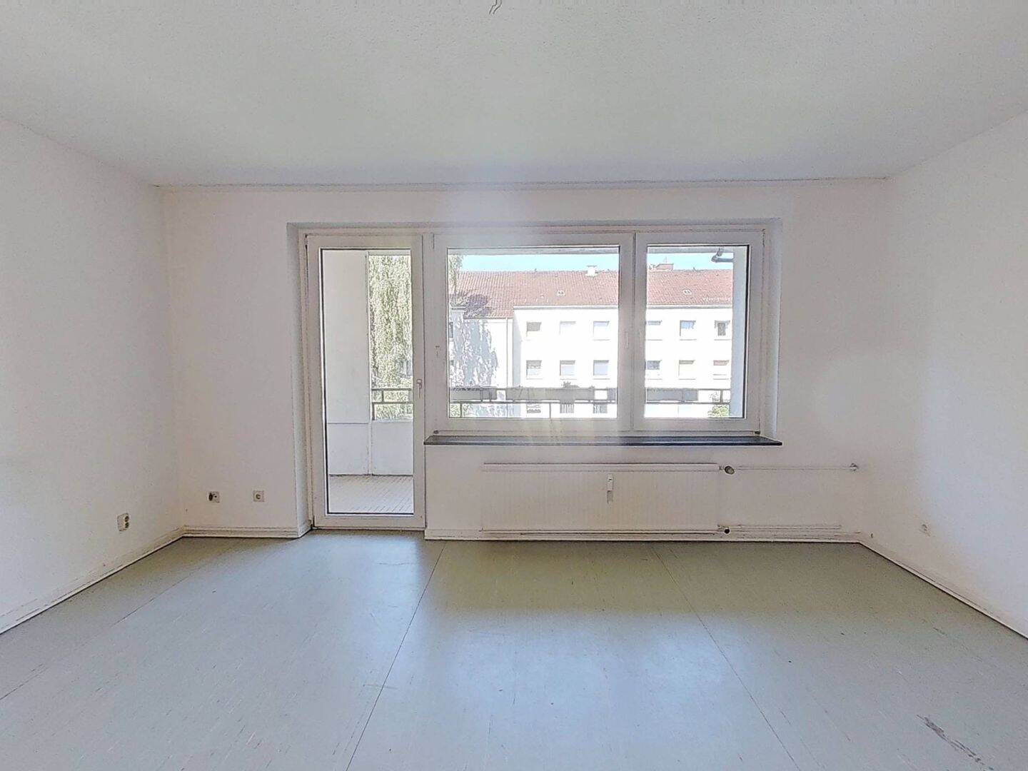 Perfekt für Familien: Geräumige 4-Zimmer-Wohnung mit tollem Schnitt und Balkon, 37083 Göttingen