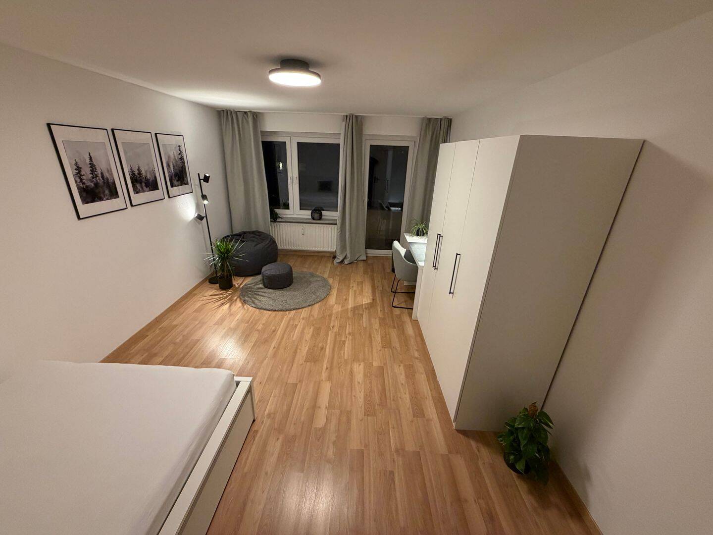 20,5 qm großes WG-Zimmer in sanierter 3er-WG, 97204 Höchberg