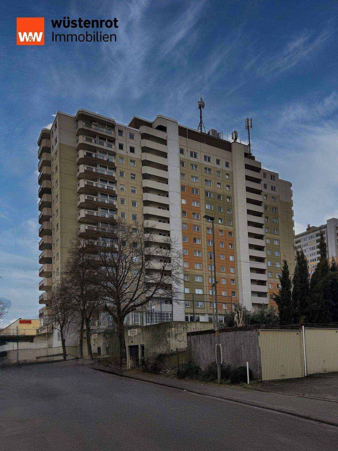 Großzügige 3-Zimmer Wohnung in 60437 Frankfurt am Main (Nieder-Eschbach), 60437 Frankfurt am Main