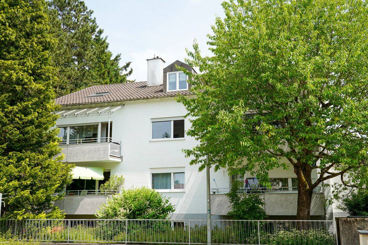 Mehrfamilienhaus mit 6 Wohnungen und Garten in Bestlange, 80995 München (Allach-Untermenzing Feldmoching-Hasenbergl Moosach)