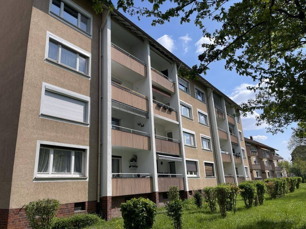 Sanierung notwendig mit Garten, 65933 Frankfurt am Main (Griesheim)