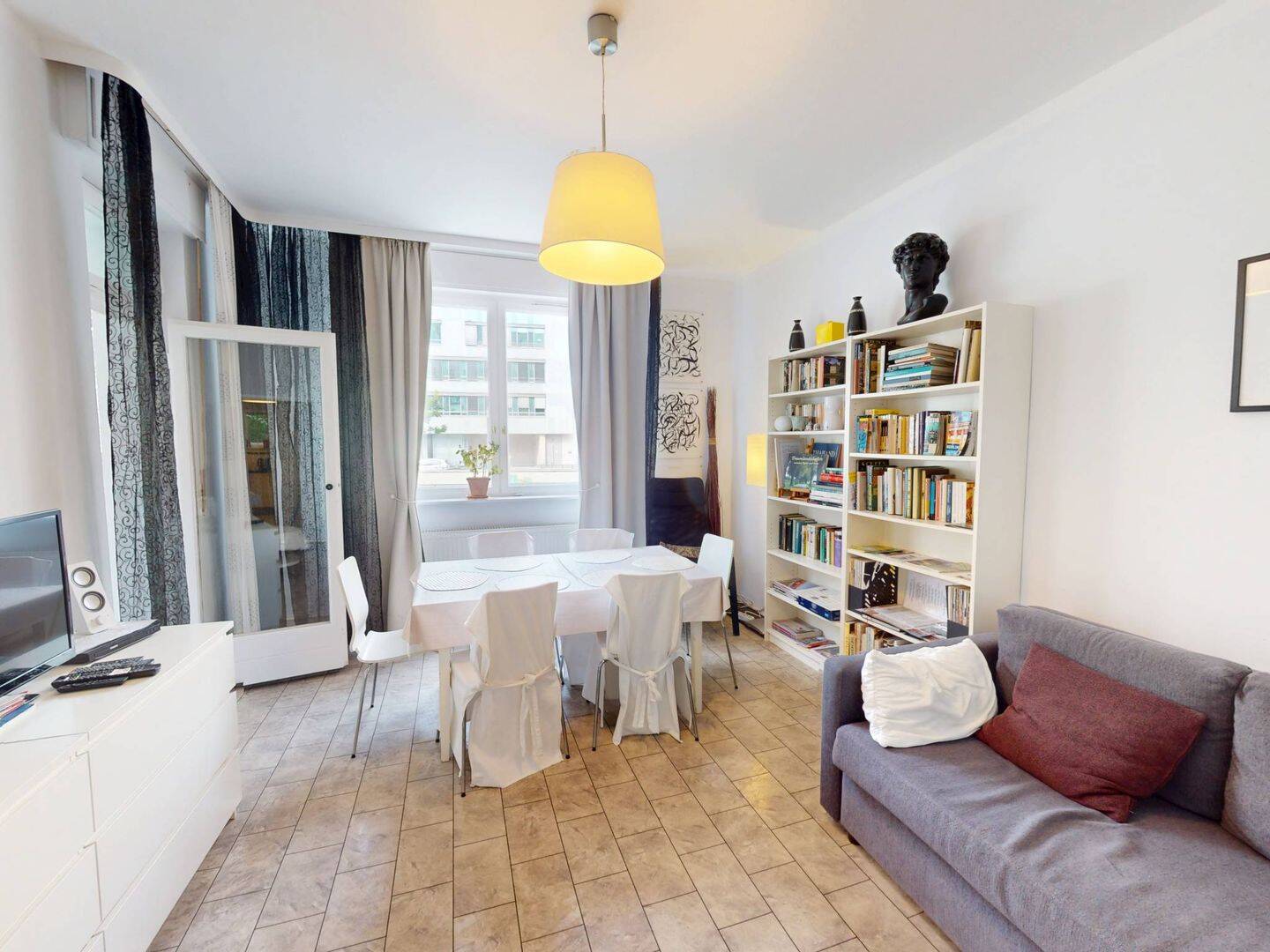 SOFORT BEZUGSBEREIT: Vollmöblierte 3-Zimmer-Wohnung mit Wintergarten in Charlottenburg-Wilmersdorf, 10717 Berlin (Charlottenburg-Wilmersdorf Wilmersdorf)