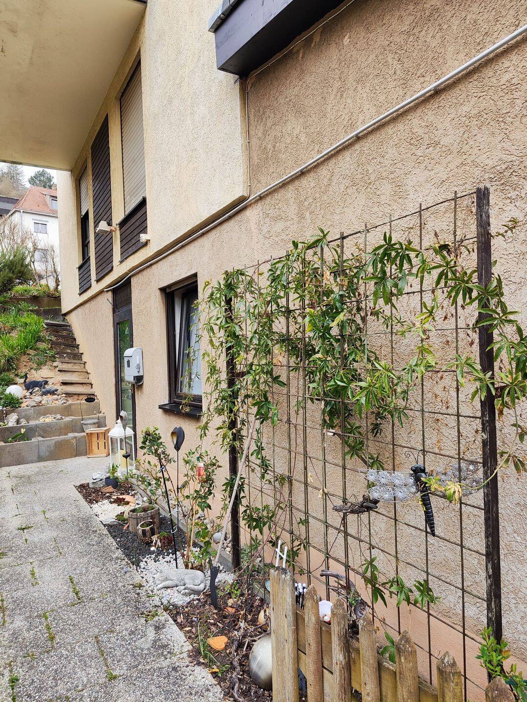 Traumhafte Doppelhaushälfte mit eigenem Garten in bezaubernder Lage, 97080 Würzburg (Altstadt Dürrbachau Grombühl Oberdürrbach Unterdürrbach)