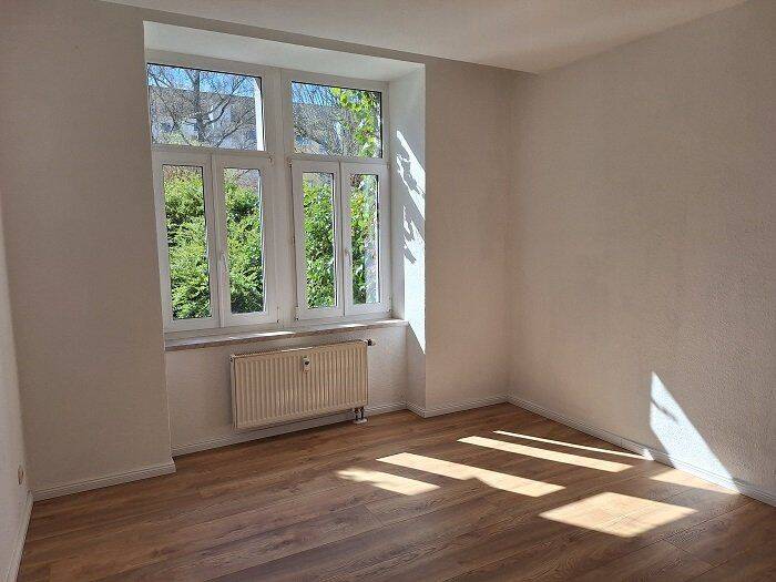 Hochparterrewohnung mit Erkerzimmer, 9113 Chemnitz