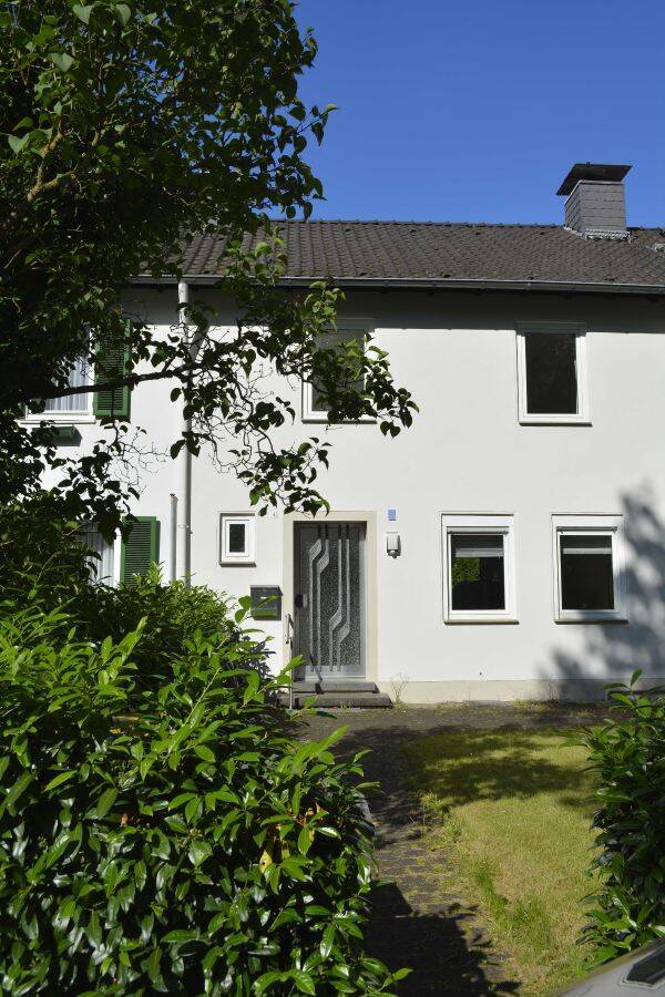 Provisionsfrei* Idyllisch gelegenes Einfamilienhaus in Bonn Dottendorf, 53129 Bonn (Dottendorf Kessenich Poppelsdorf Zentrum)
