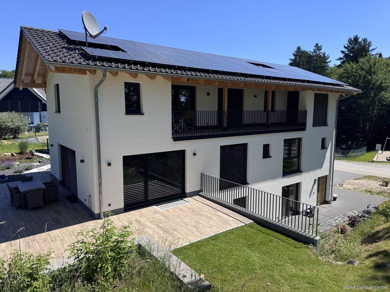 Einziehen statt bauen: A+ Traumhaus mit Einliegerwohnung & Waldblick in Auerbach, 94530 Auerbach