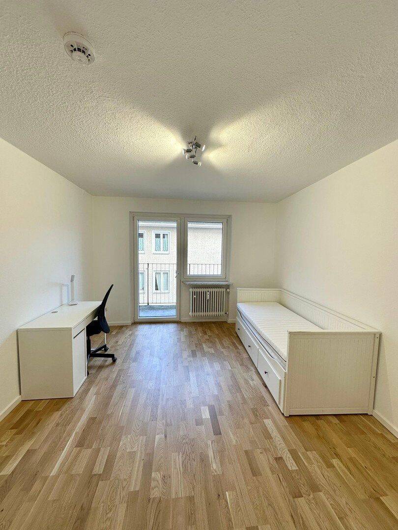 WG: Modisches & charmantes Zimmer Mitten in Schwabing, 80802 München (Maxvorstadt Schwabing-Freimann)