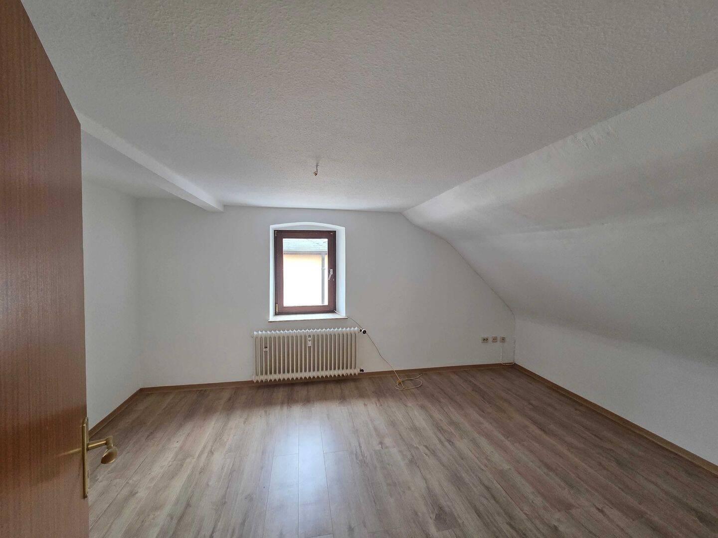 Dachgeschoßwohnung in Baumholder, 55774 Baumholder