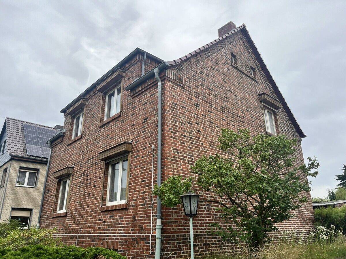 Ein Haus mit Charme – verwirklichen Sie hier Ihren Wohntraum in Wolfen, 6766 Bitterfeld-Wolfen