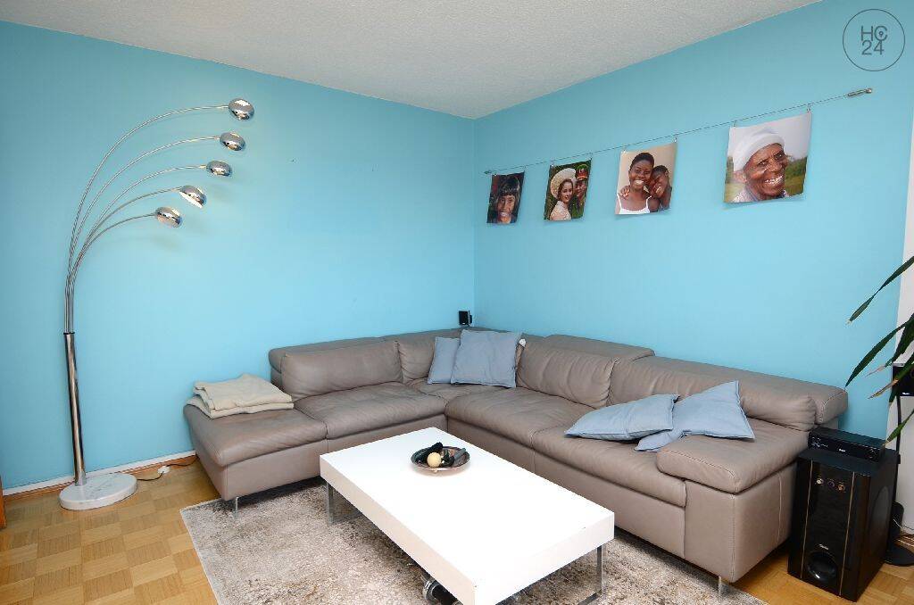 Großzügige möblierte 2-Zimmer-Wohnung mit überdachtem Balkon, 86152 Augsburg (Innenstadt)