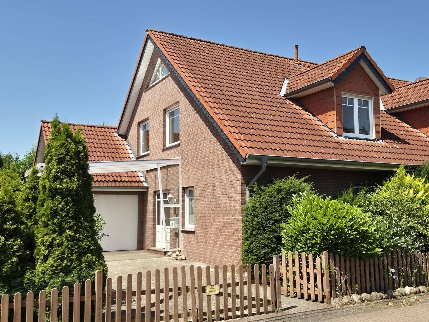 Schöne Doppelhaushälfte in familärer Lage von Lienen!, 49536 Lienen