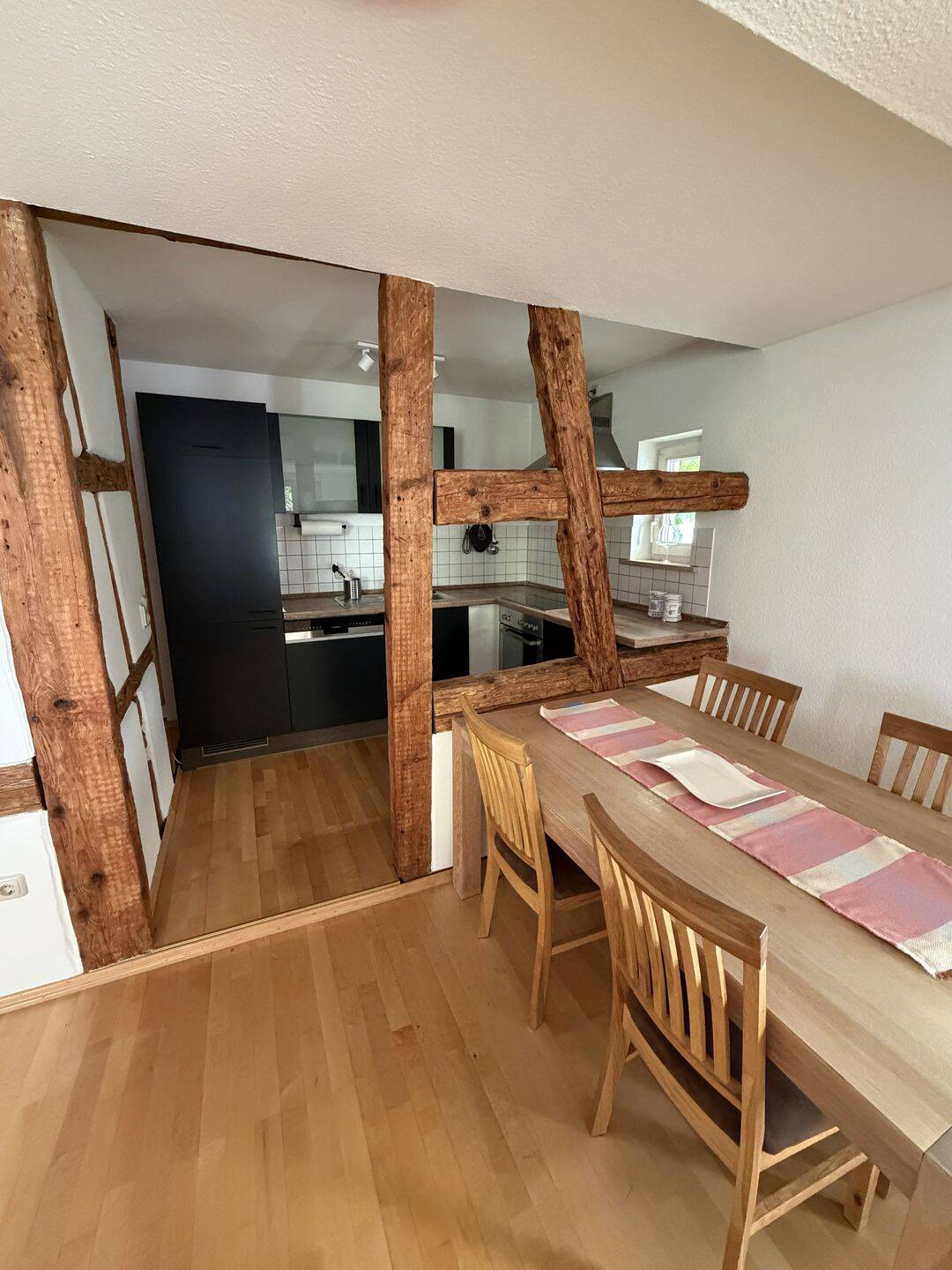 Möblierte 3-Zimmer-Altbauwohnung in Scheßlitz, 96110 Scheßlitz