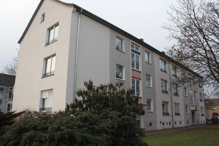 Bei VIVAWEST die Sonnenstrahlen auf dem eigenen Balkon genießen., 46238 Bottrop (Batenbrock Welheim Welheimer Mark)