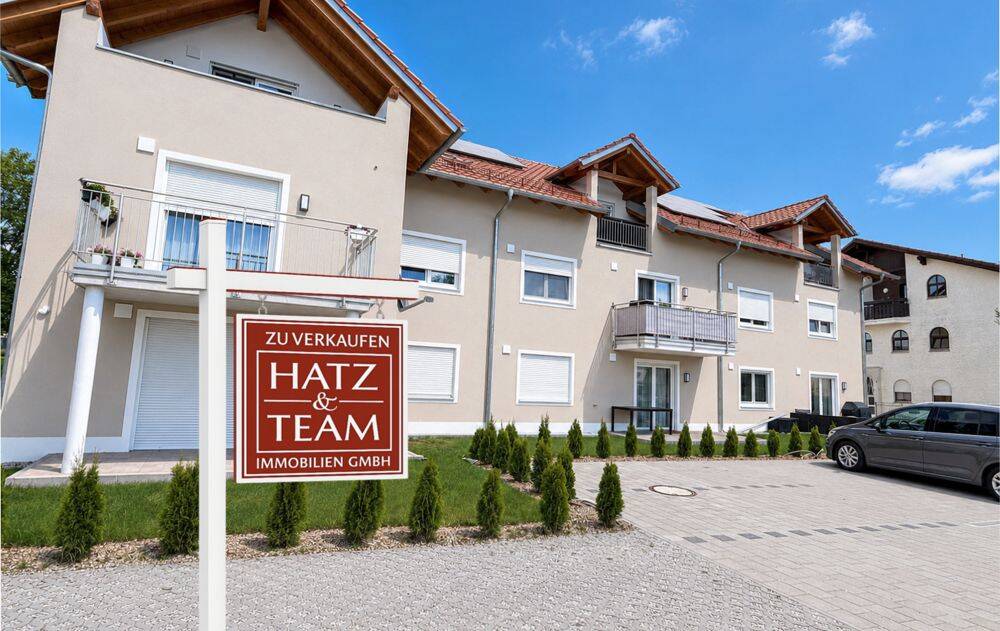 Gefördertes Wohnhaus mit 8 Wohnungen & 1 Appartement in beliebter Lage bei Bad Füssing (KfW 55 WBP), 94072 Bad Füssing