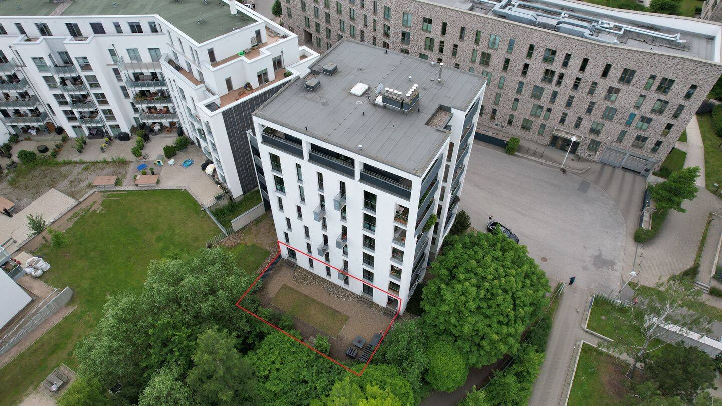 3 Zimmer-Wohnung an der Warnow | ca. 120 m² begrünte Terrasse | www.LUTTER.net, 18055 Rostock (Brinckmansdorf Kassebohm Kröpeliner Tor-Vorstadt Stadtmitte)
